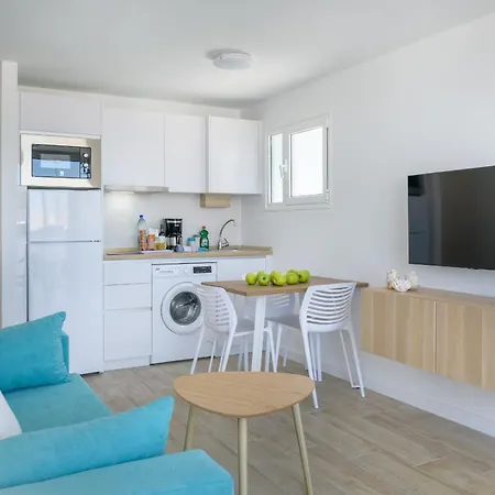 Casa El Volcan De Masdache, - Playa Chica * Puerto del Carmen (Lanzarote)